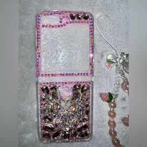 Luxurious Rhinestone Brand New Phone Case with Charm included